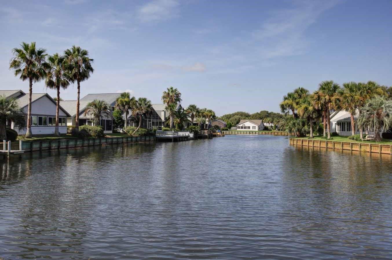 18 BRISTOL DR, PALM COAST, FL, 32137