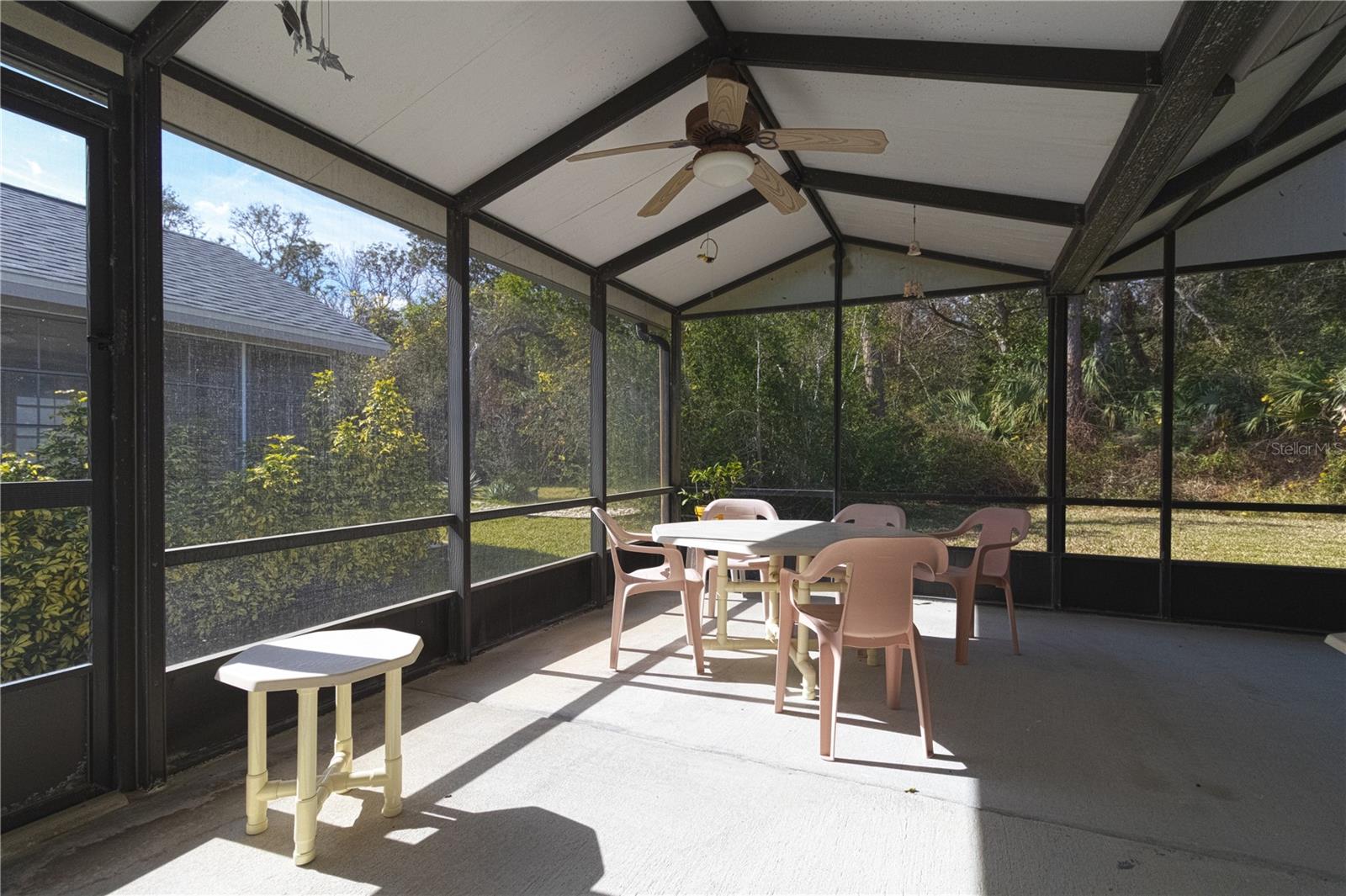 18 BRISTOL DR, PALM COAST, FL, 32137