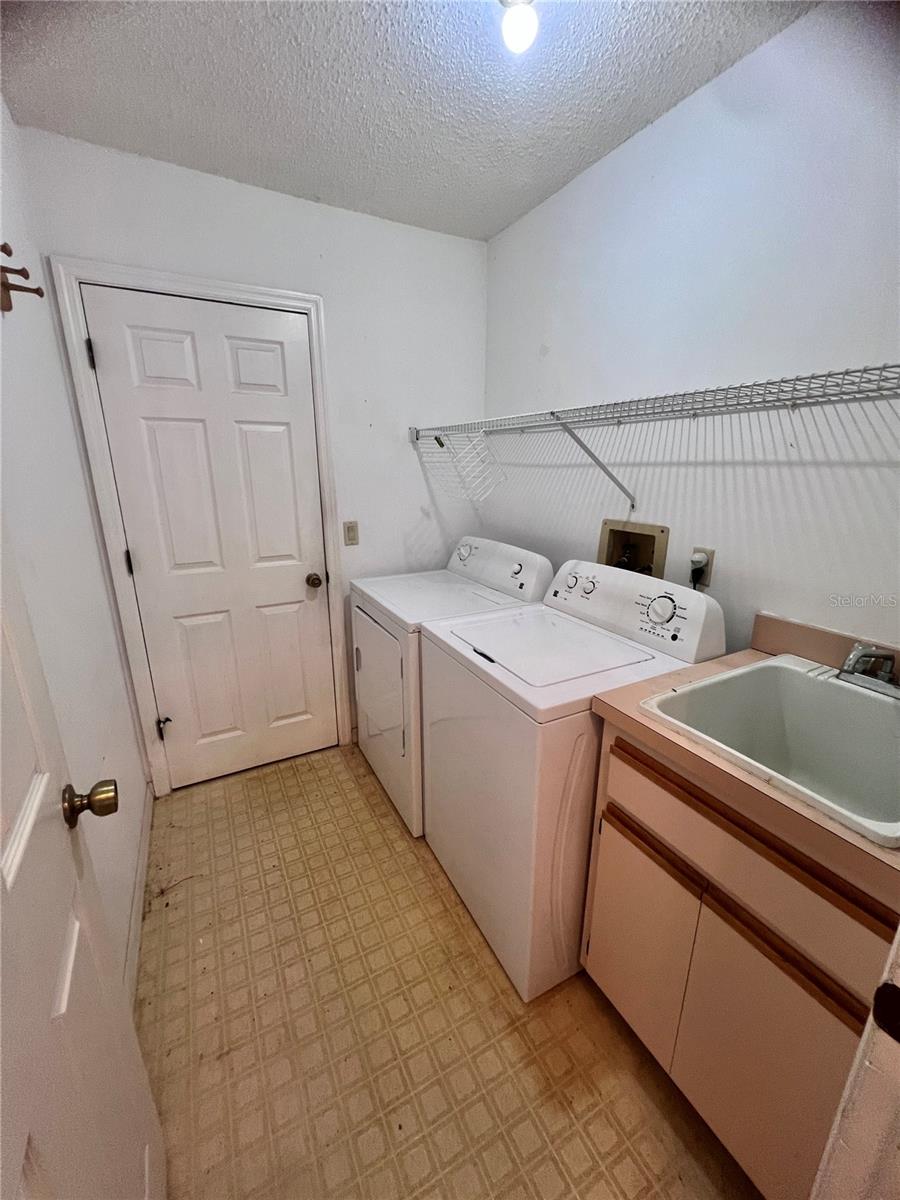 6137 MOUNTAIN WAY AVE, SPRING HILL, FL, 34608