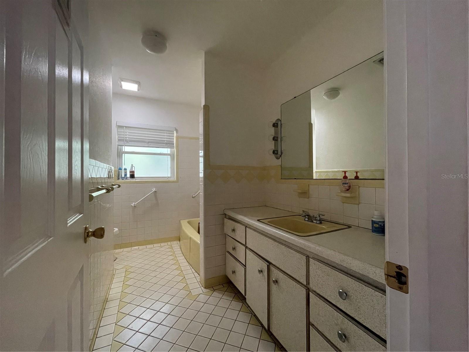 6030 BLACK DAIRY RD, SEFFNER, FL, 33584