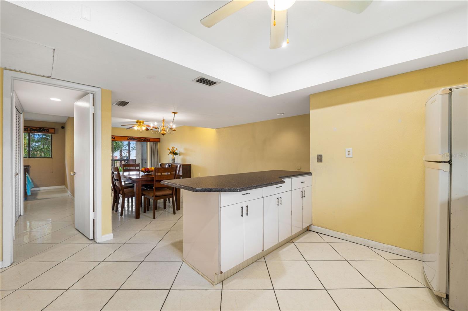 810 S VILLAGE DR N #201, ST PETERSBURG, FL, 33716