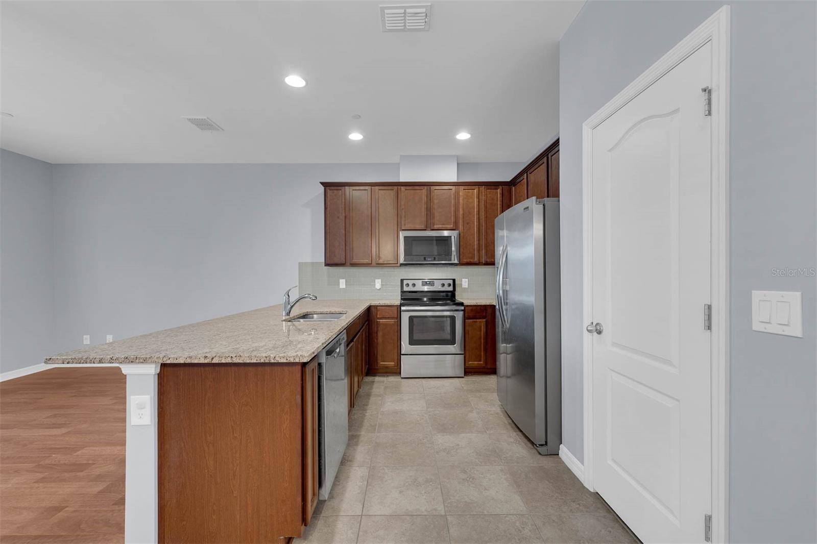 1076 TARAMUNDI DR, OVIEDO, FL, 32765