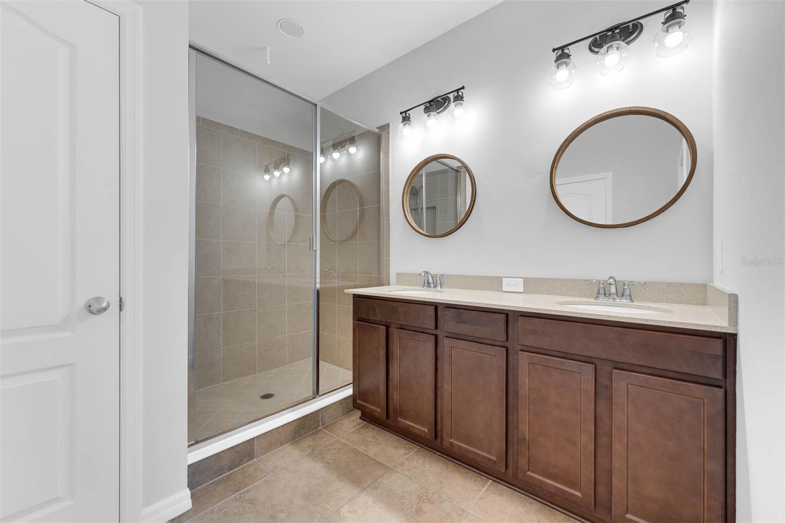1076 TARAMUNDI DR, OVIEDO, FL, 32765