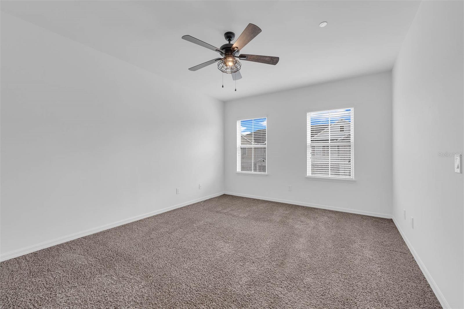 1076 TARAMUNDI DR, OVIEDO, FL, 32765