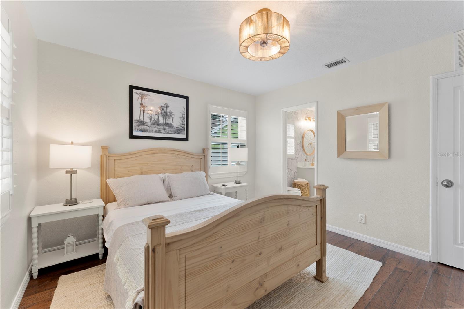 15804 REDINGTON DR, REDINGTON BEACH, FL, 33708