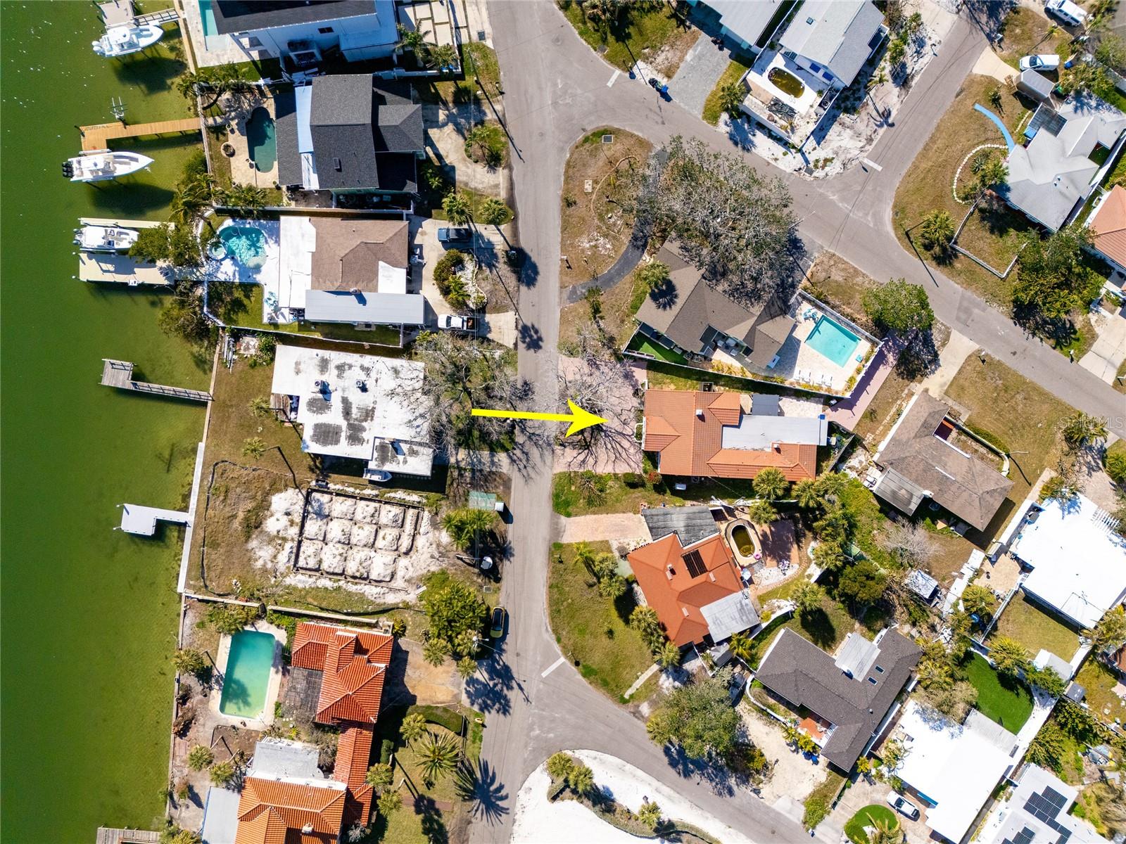 15804 REDINGTON DR, REDINGTON BEACH, FL, 33708