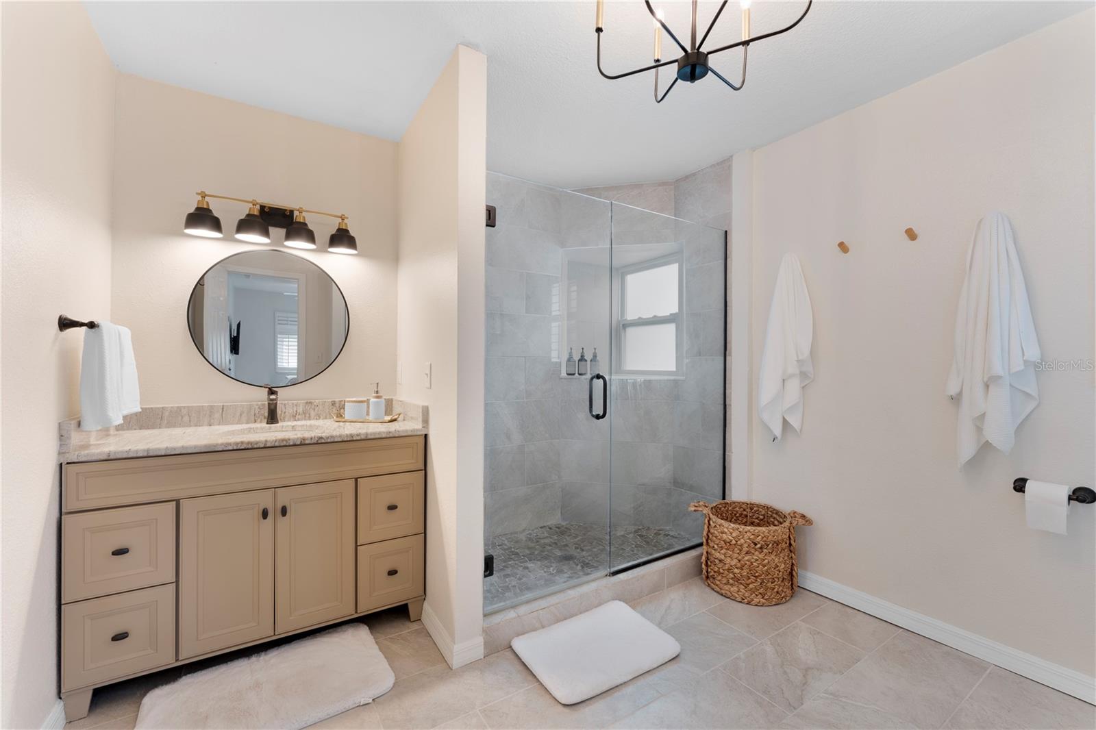 15804 REDINGTON DR, REDINGTON BEACH, FL, 33708