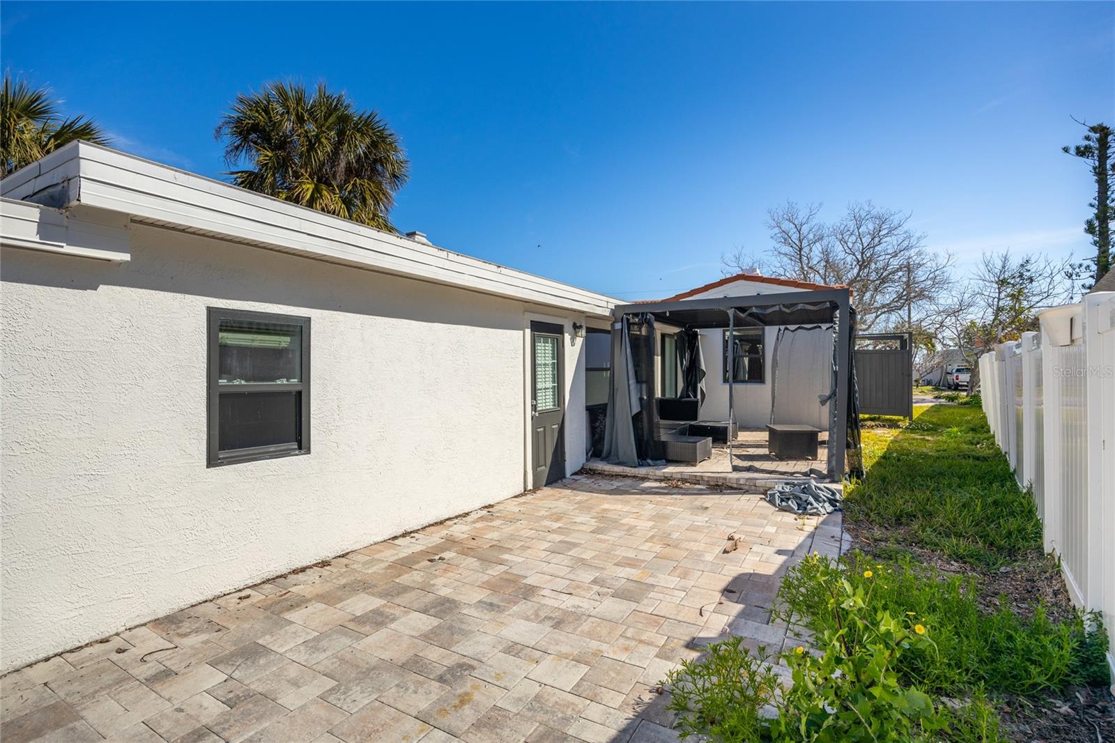 15804 REDINGTON DR, REDINGTON BEACH, FL, 33708