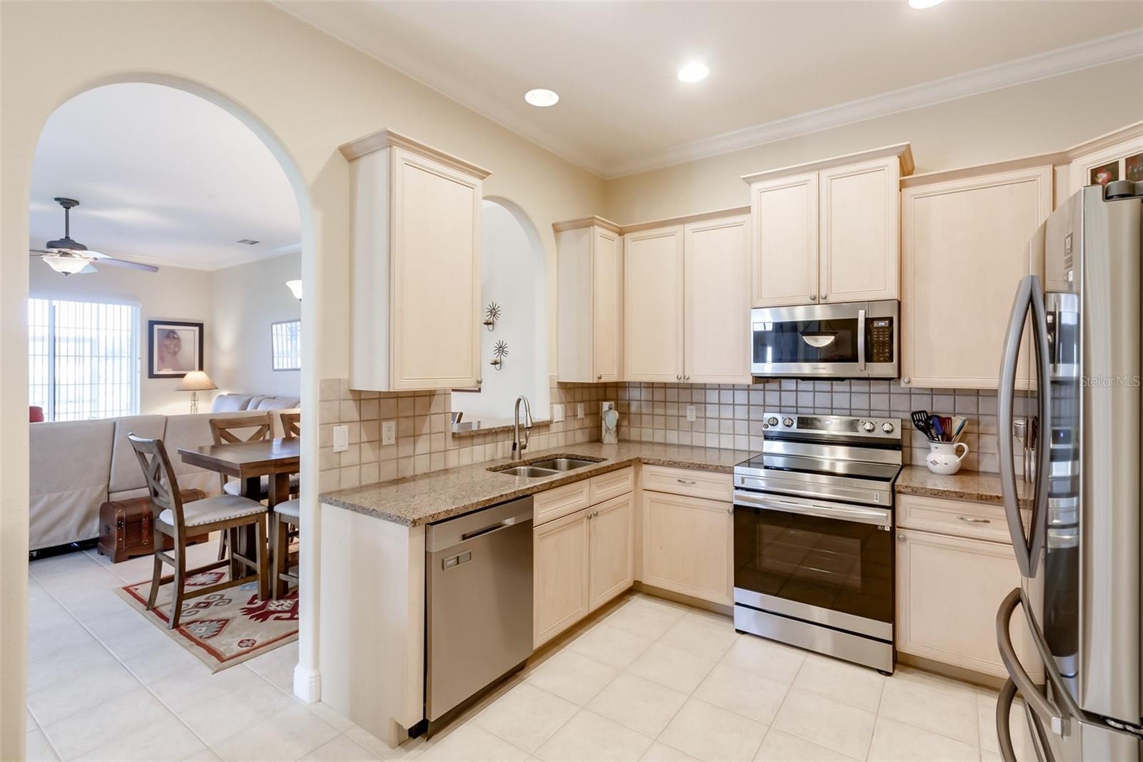 1076 ELEUTHERA DR NE, PALM BAY, FL, 32905