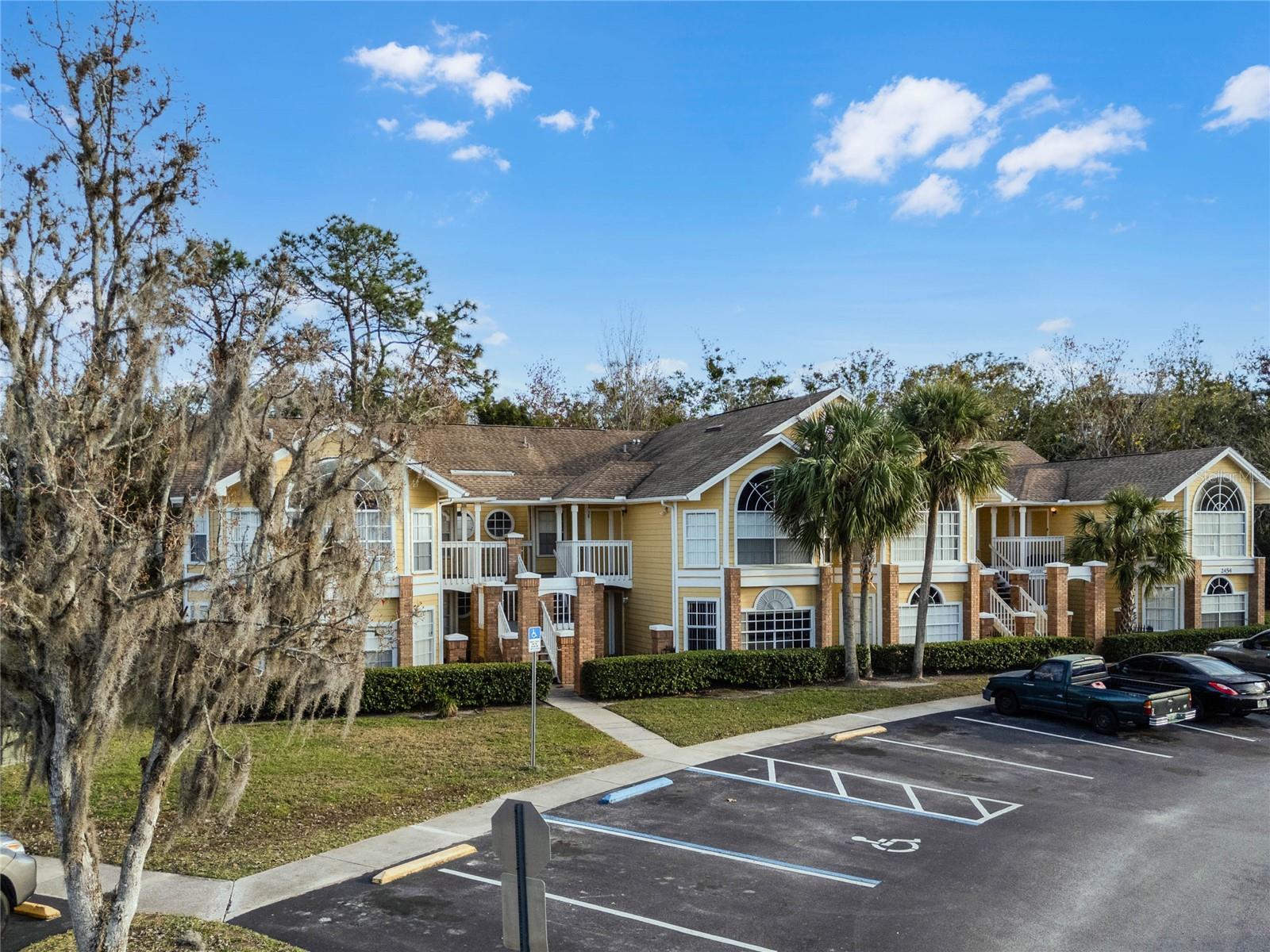 2452 SWEETWATER CLUB CIR #27, KISSIMMEE, FL, 34746