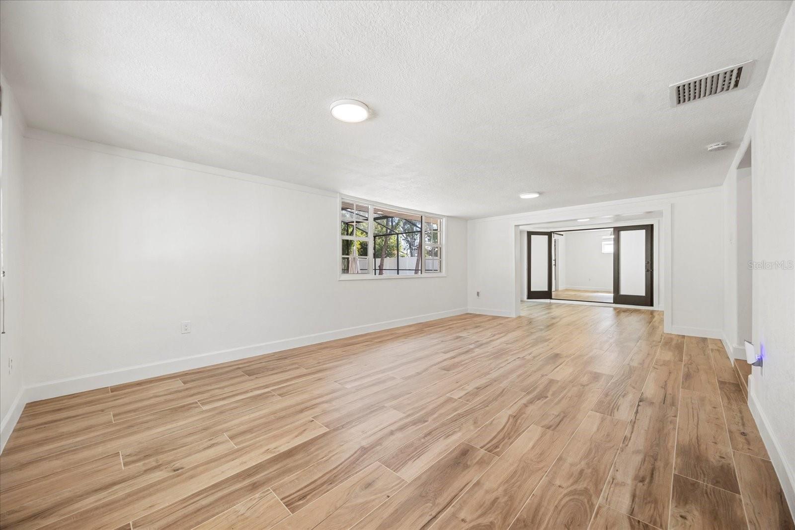 3215 HELEN AVE, ORLANDO, FL, 32804