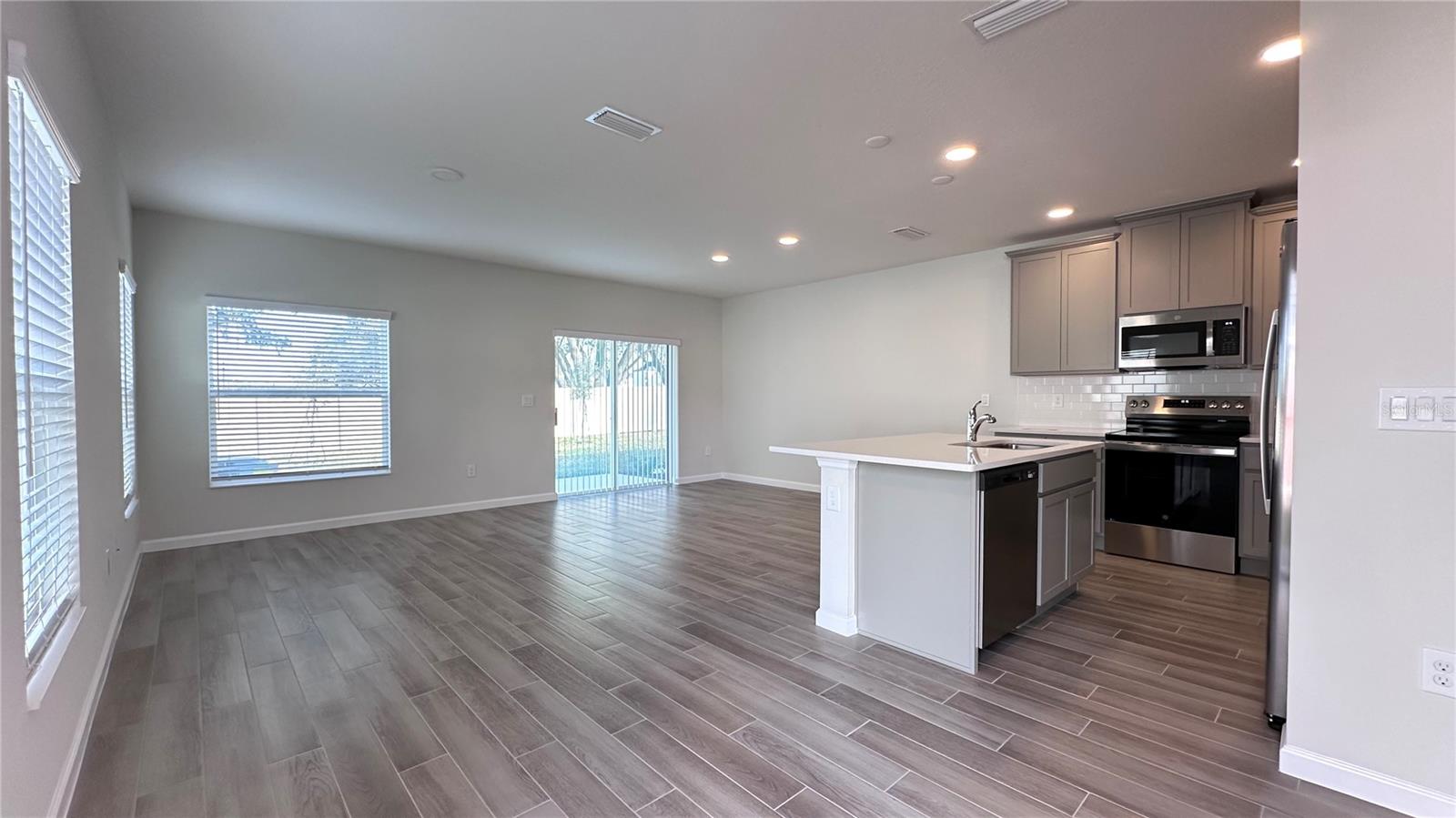 4476 CAMPSITE LOOP, ORLANDO, FL, 32824