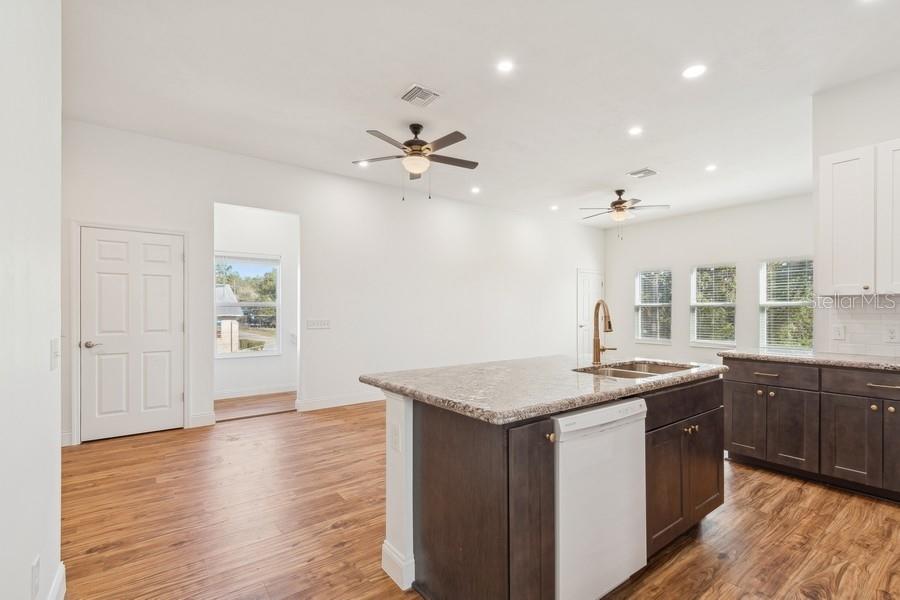 820 SW 5TH ST, GAINESVILLE, FL, 32601