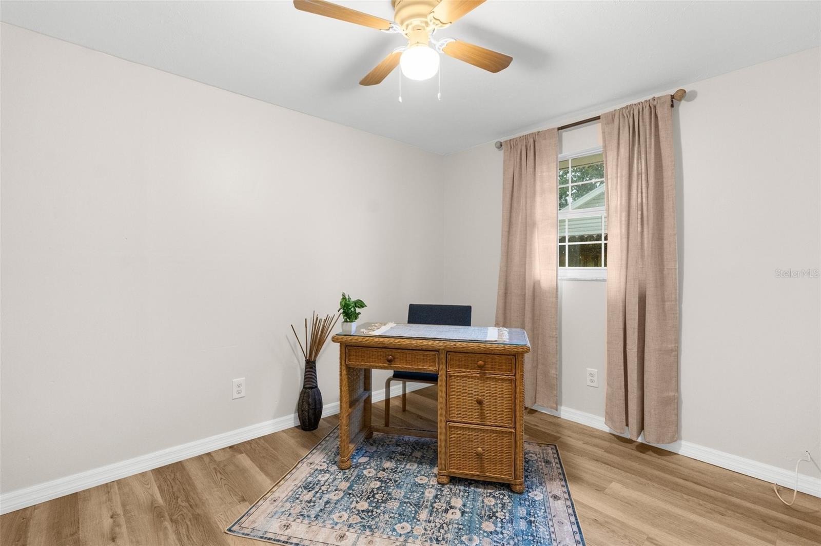 10020 N JASMINE AVE #A & B, TAMPA, FL, 33612