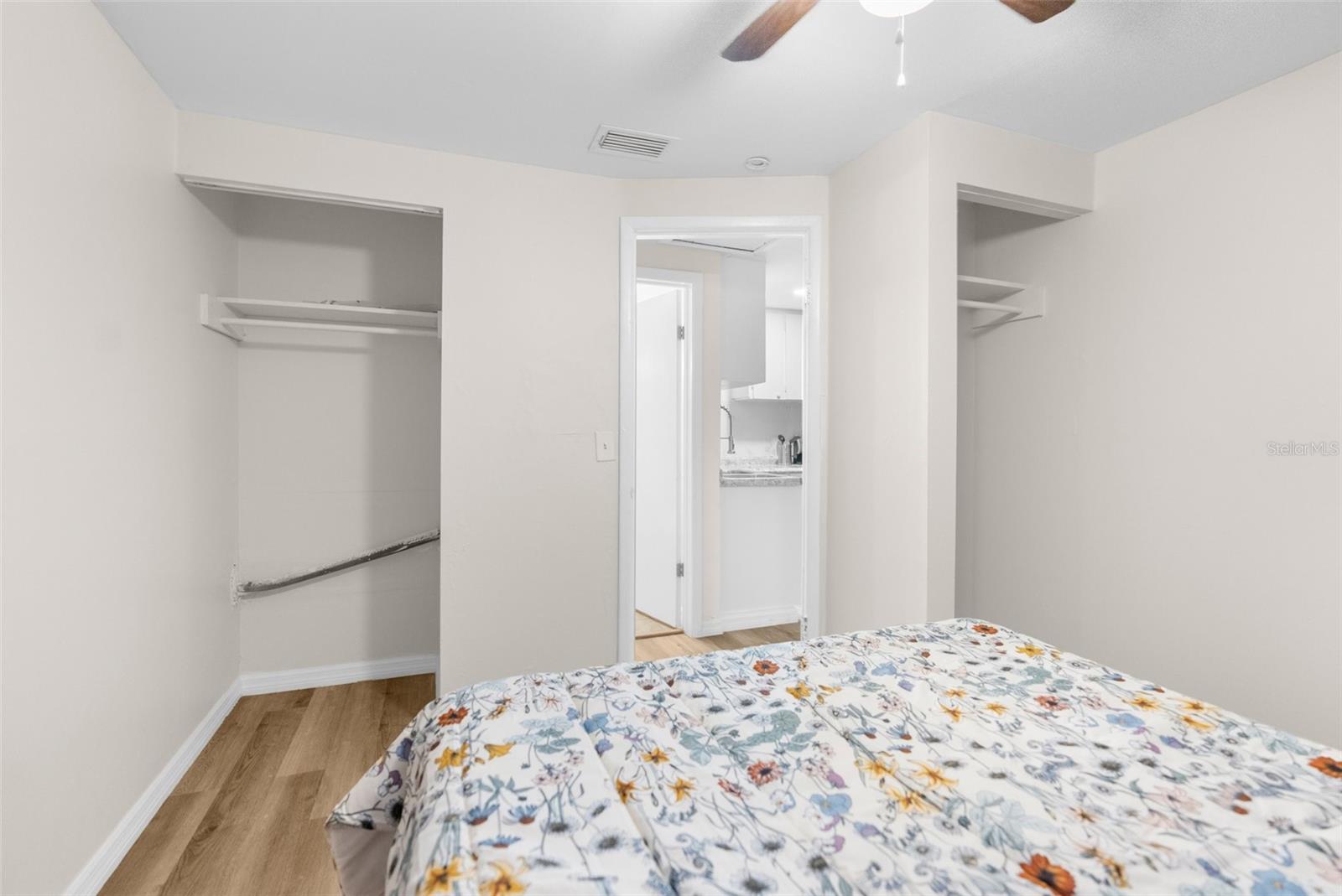 10020 N JASMINE AVE #A & B, TAMPA, FL, 33612