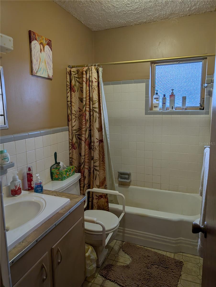 217 BAY ST E, DAVENPORT, FL, 33837