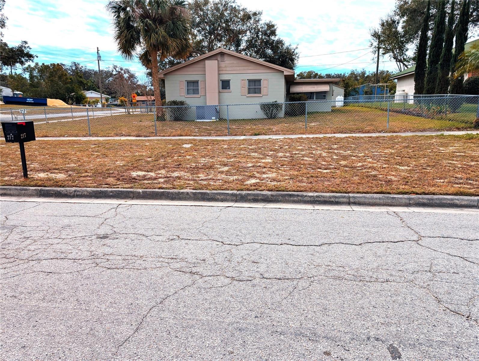 217 BAY ST E, DAVENPORT, FL, 33837
