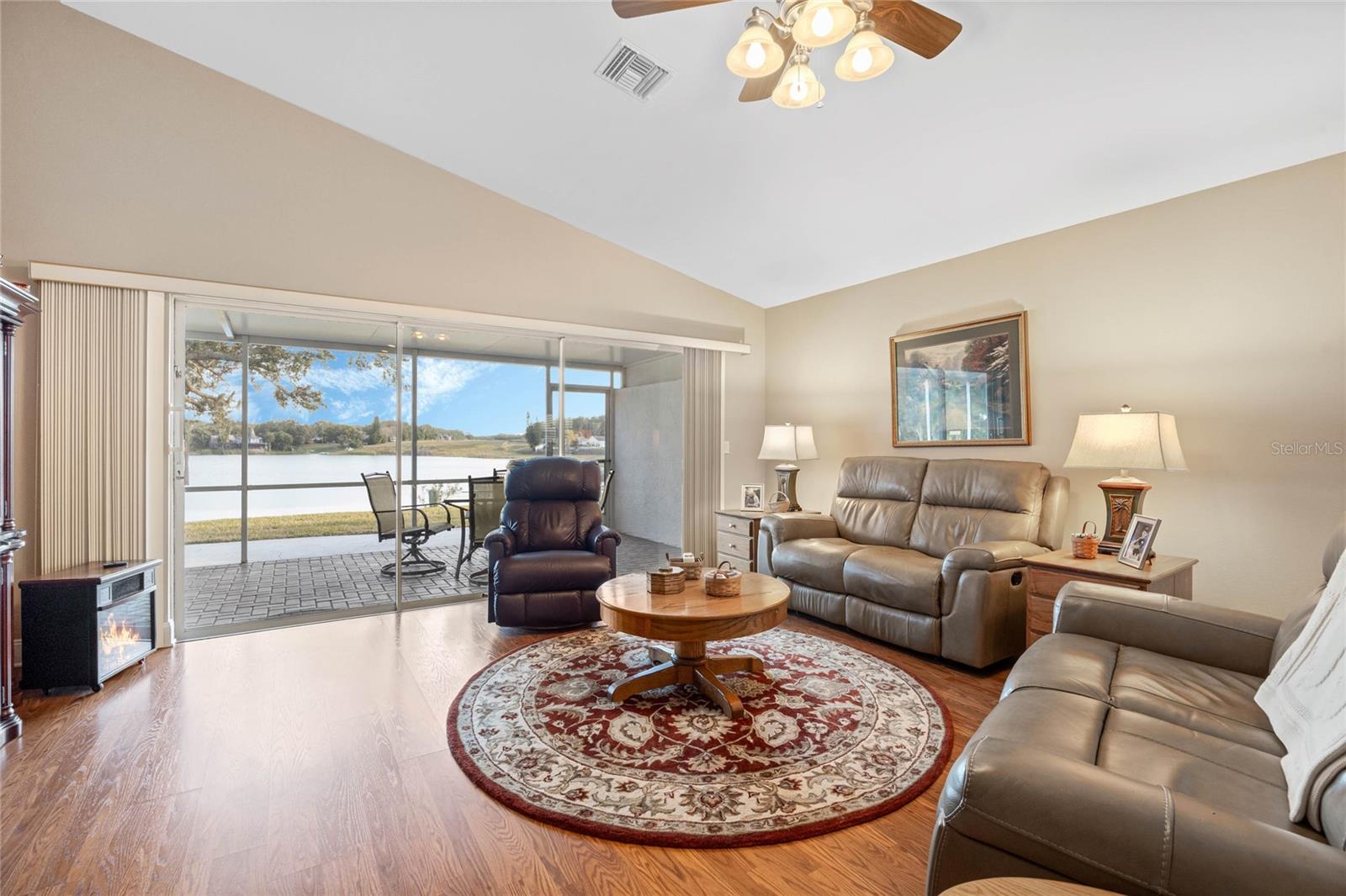 524 LAKE SUZANNE DR, LAKE WALES, FL, 33859