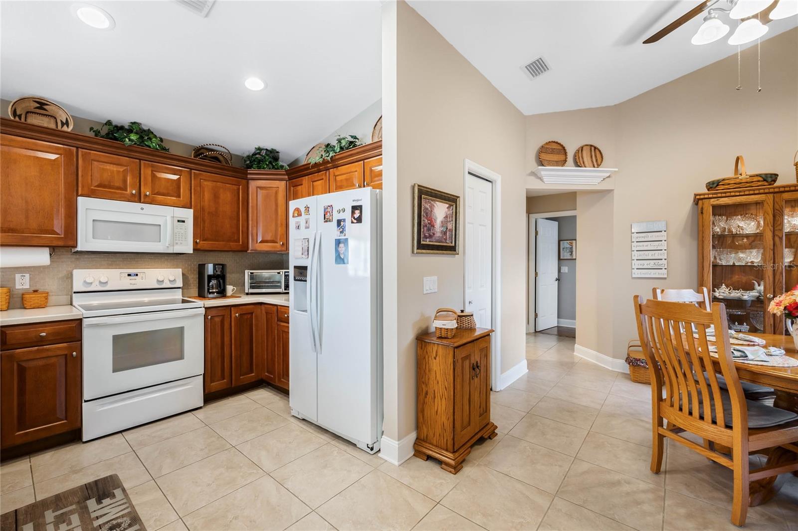 524 LAKE SUZANNE DR, LAKE WALES, FL, 33859