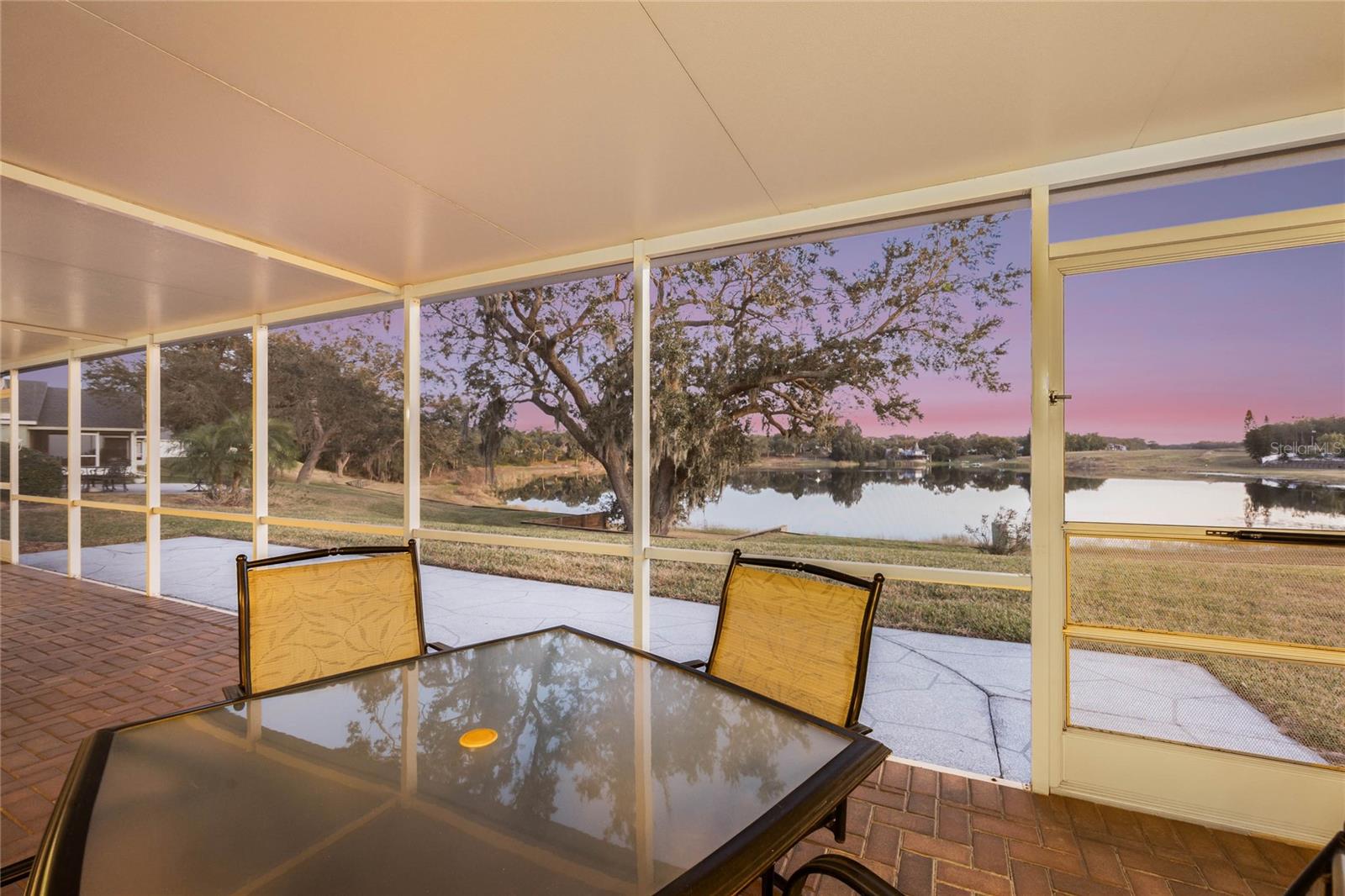 524 LAKE SUZANNE DR, LAKE WALES, FL, 33859