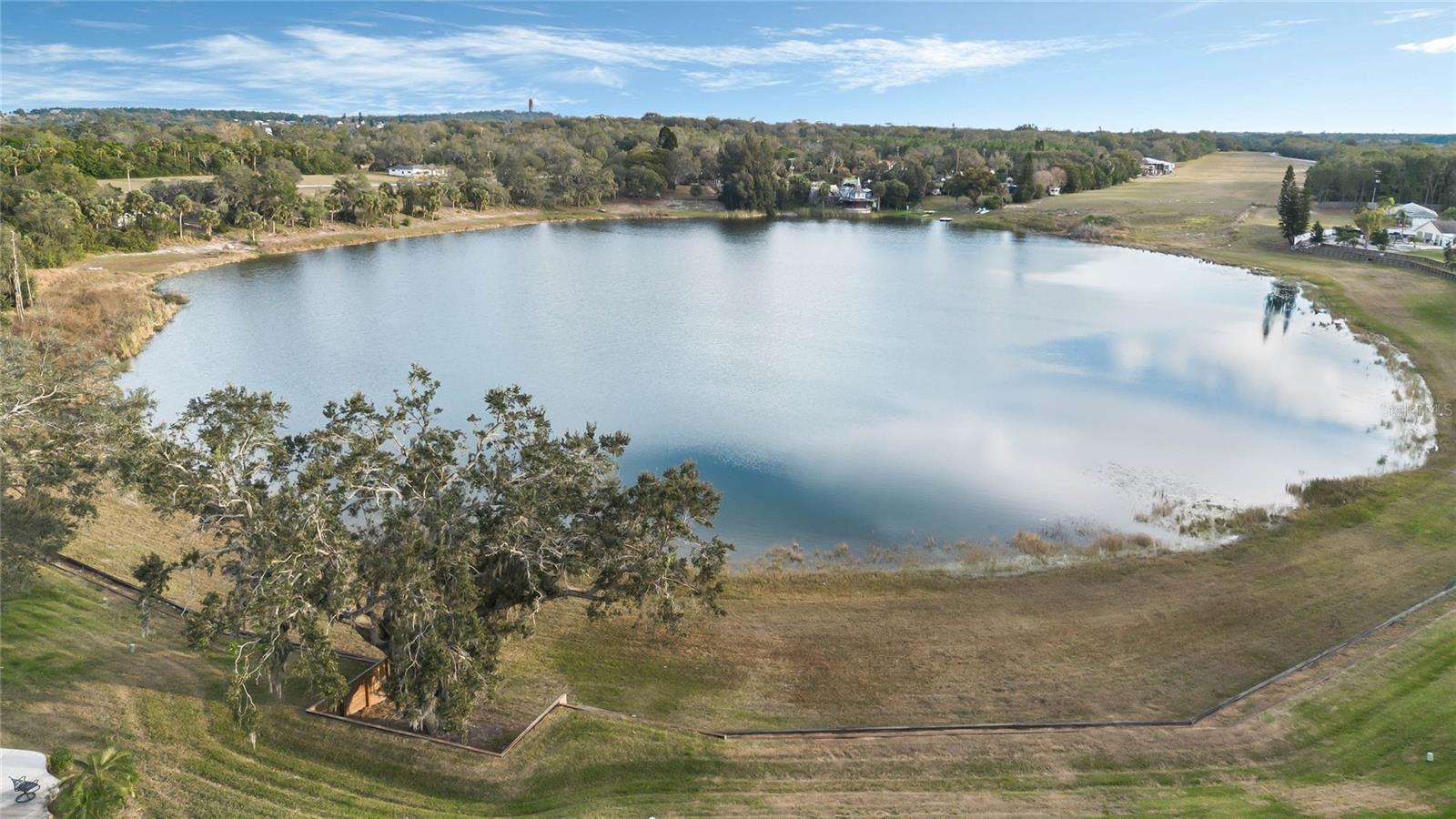 524 LAKE SUZANNE DR, LAKE WALES, FL, 33859