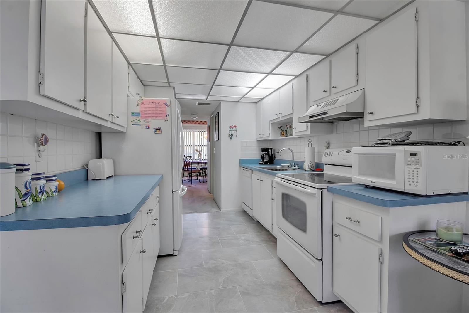 315 30TH AVE W #B210, BRADENTON, FL, 34205