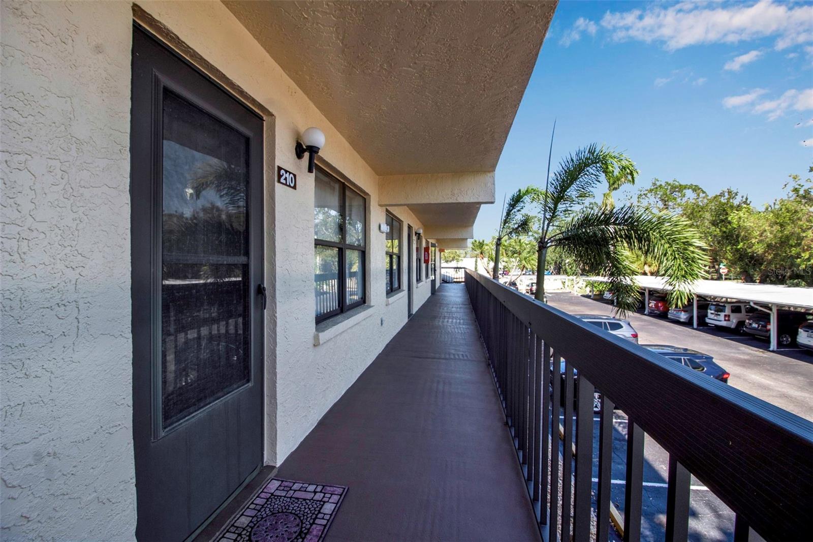 315 30TH AVE W #B210, BRADENTON, FL, 34205