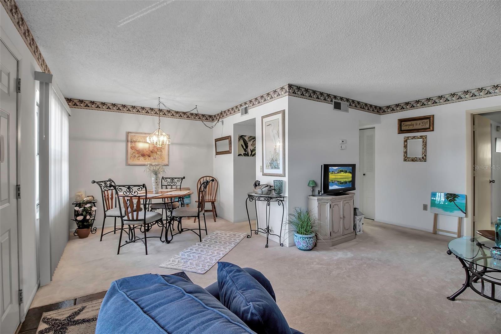 315 30TH AVE W #B210, BRADENTON, FL, 34205