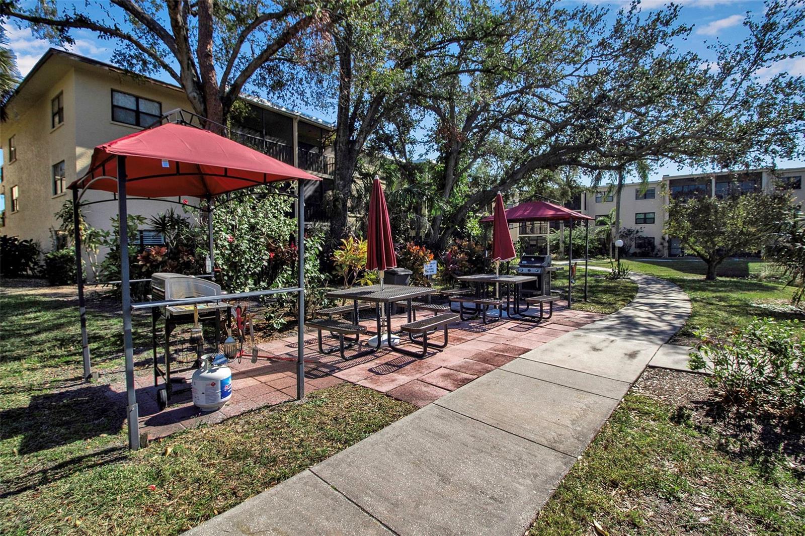 315 30TH AVE W #B210, BRADENTON, FL, 34205