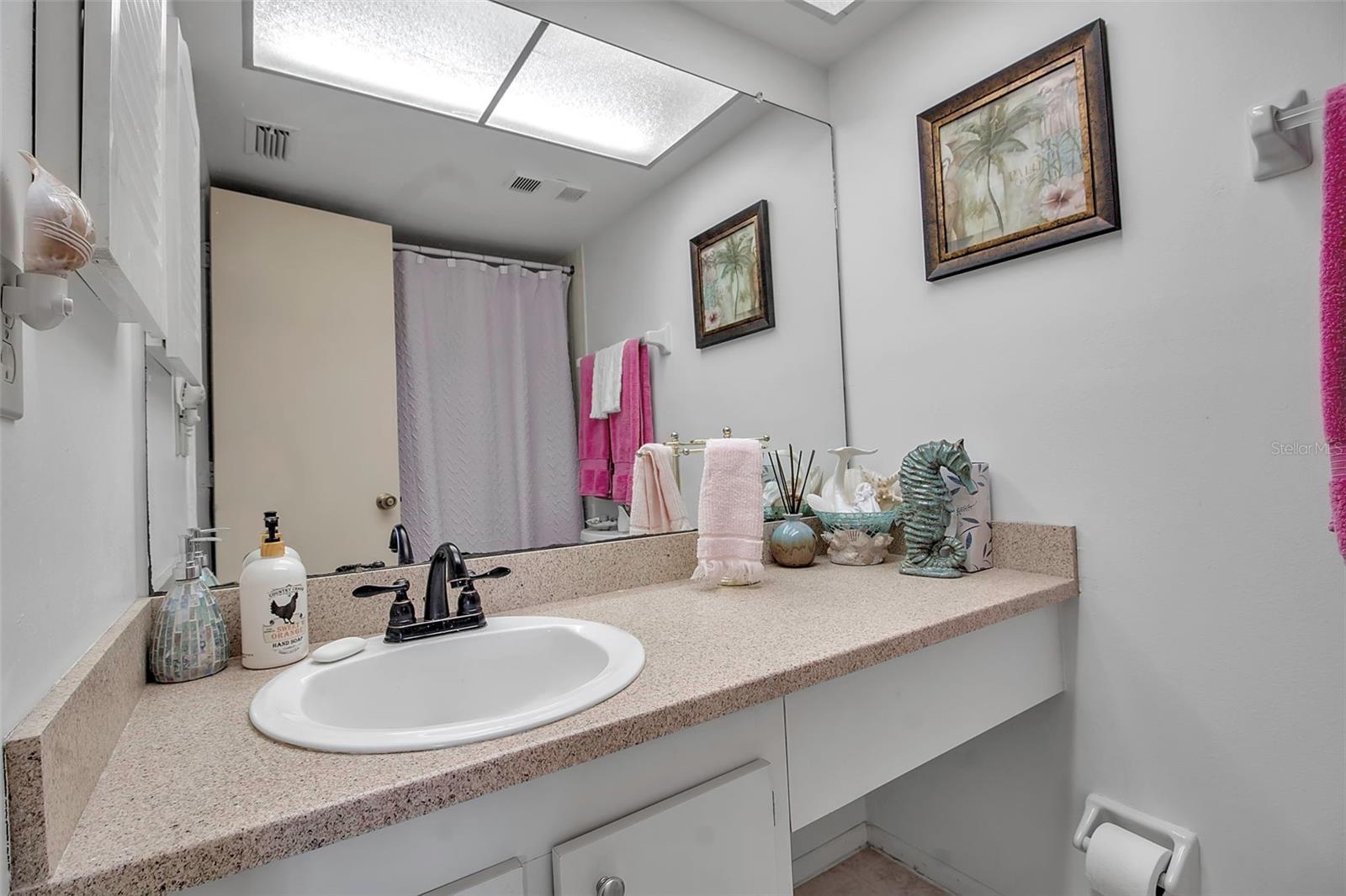 315 30TH AVE W #B210, BRADENTON, FL, 34205