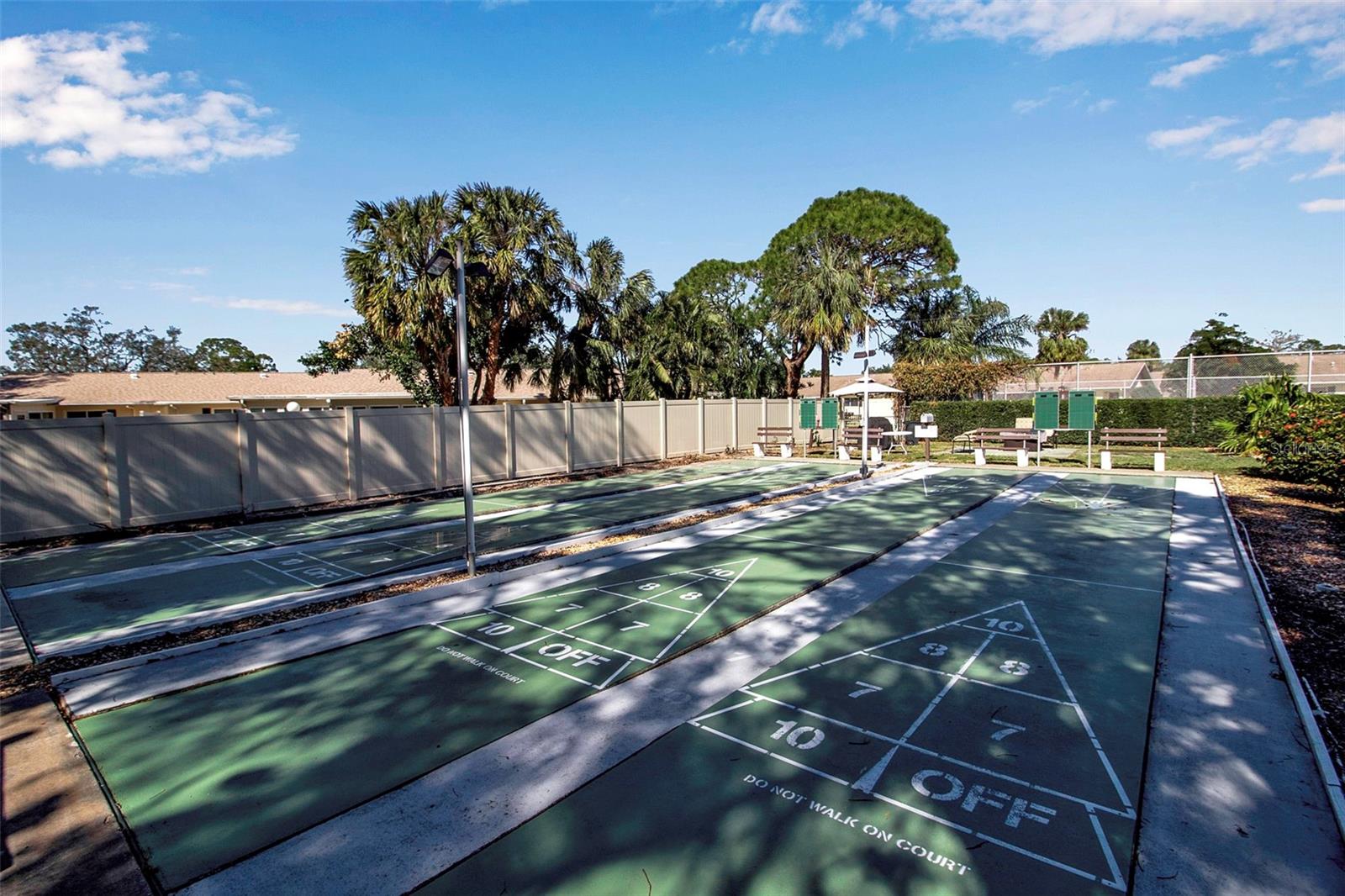 315 30TH AVE W #B210, BRADENTON, FL, 34205