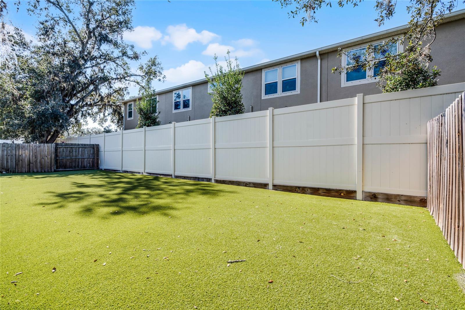 13910 FULLERTON DR, TAMPA, FL, 33625