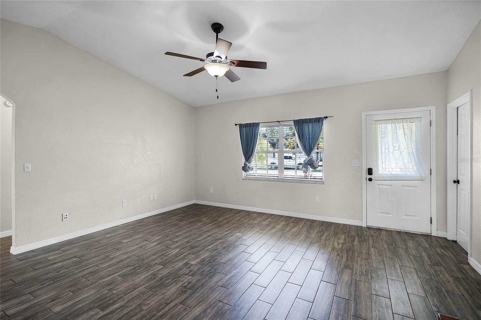 13910 FULLERTON DR, TAMPA, FL, 33625