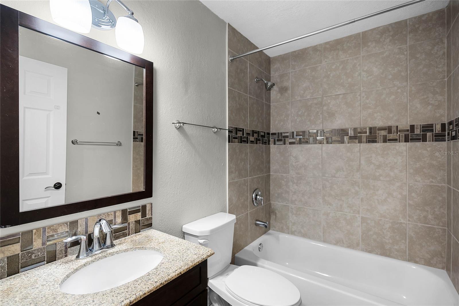 13910 FULLERTON DR, TAMPA, FL, 33625