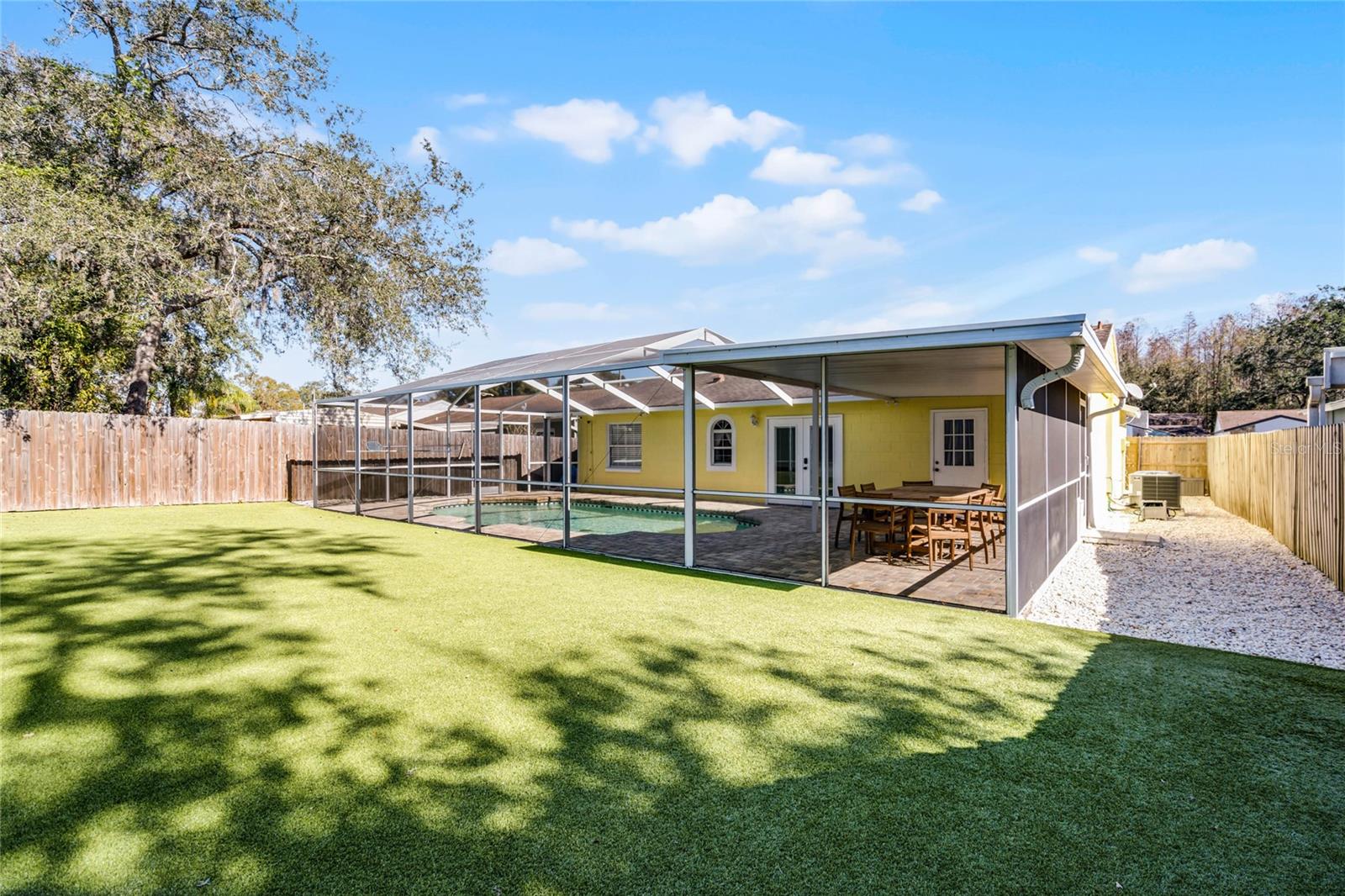 13910 FULLERTON DR, TAMPA, FL, 33625