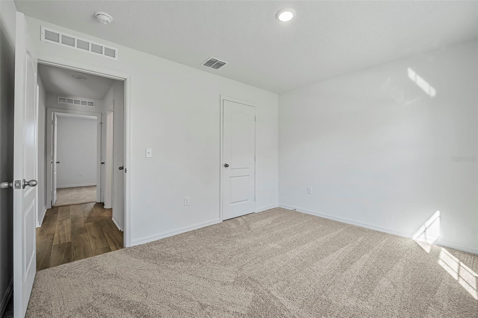 1481 AMY CIR, DELTONA, FL, 32738