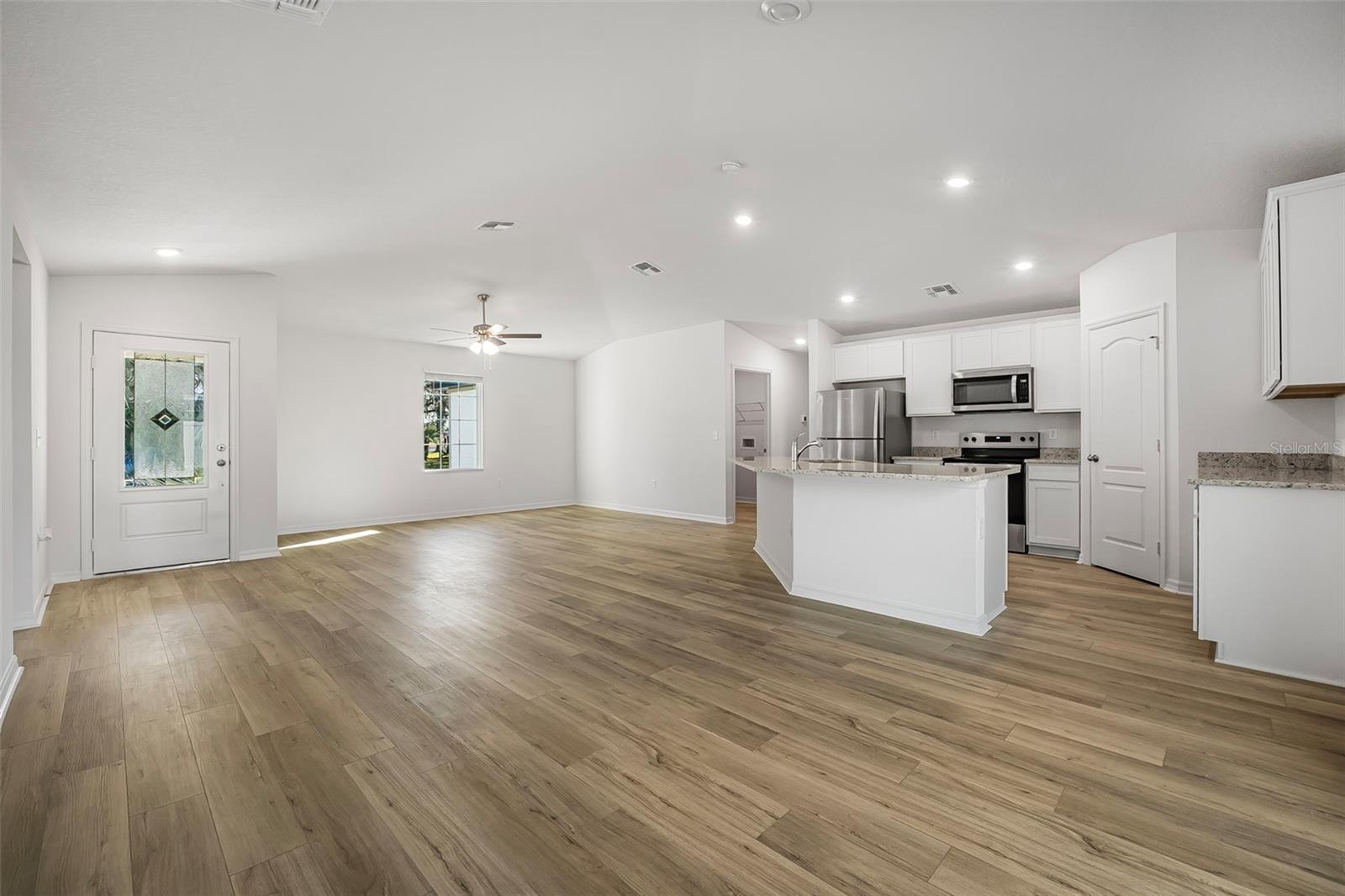 1481 AMY CIR, DELTONA, FL, 32738