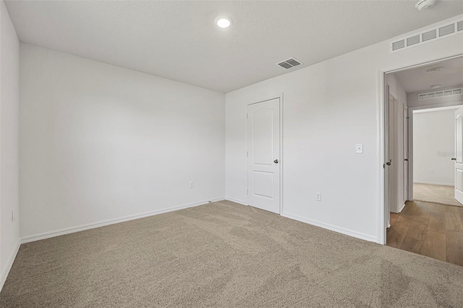 1481 AMY CIR, DELTONA, FL, 32738