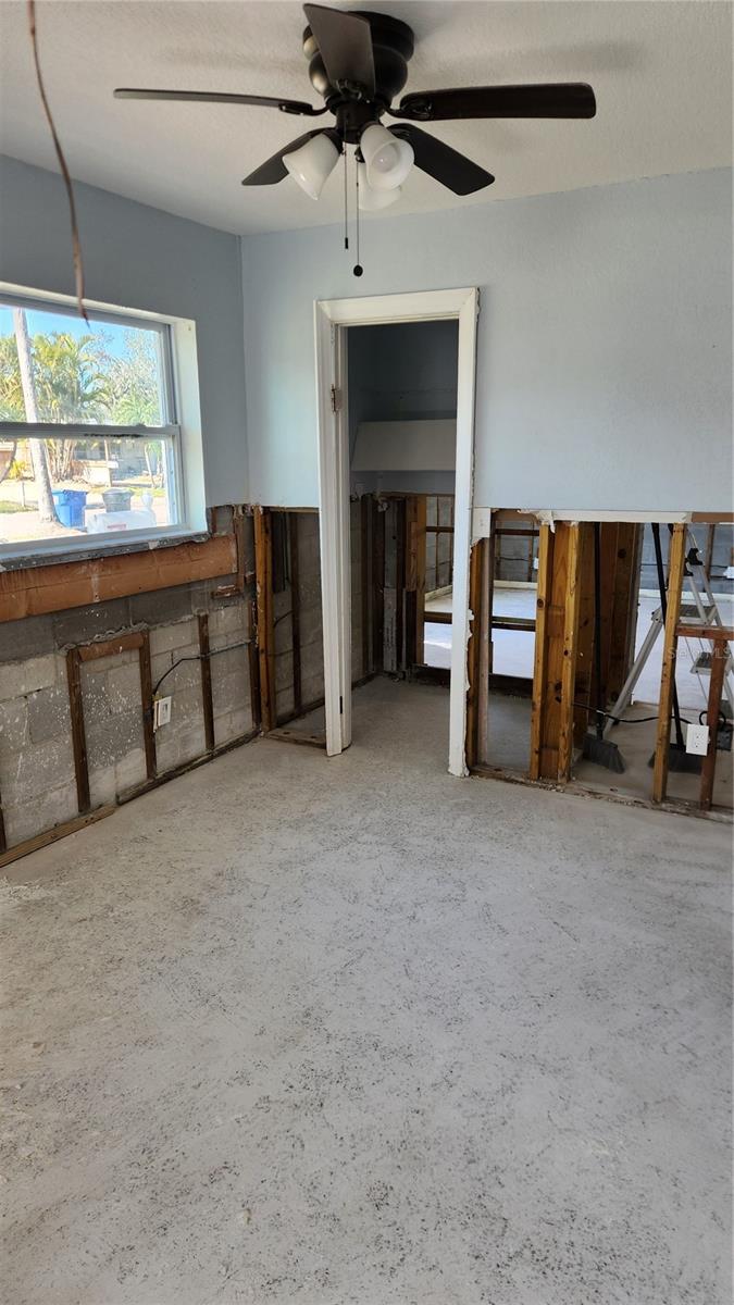4119 HARRISBURG ST NE, ST PETERSBURG, FL, 33703