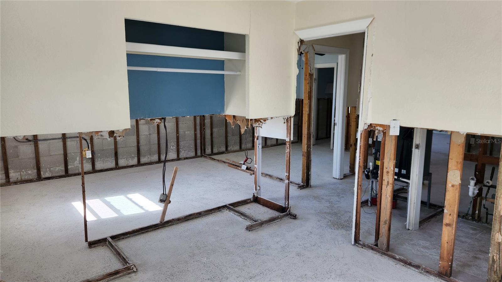 4119 HARRISBURG ST NE, ST PETERSBURG, FL, 33703