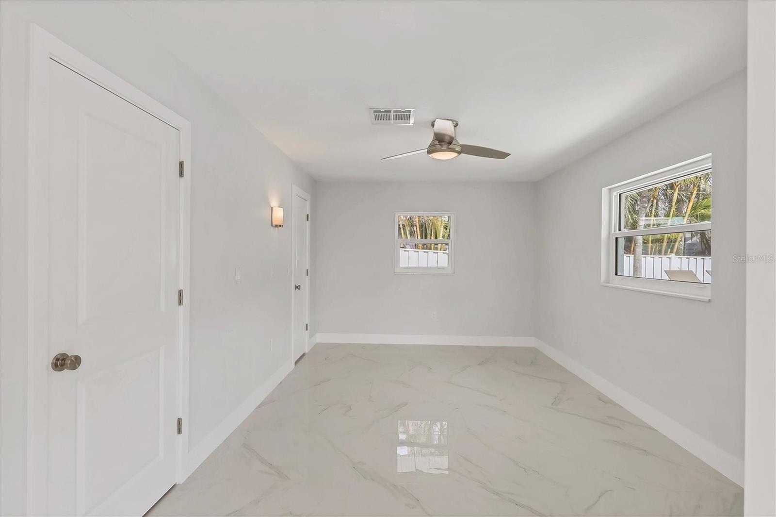 6429 HOLLYWOOD BLVD, SARASOTA, FL, 34231