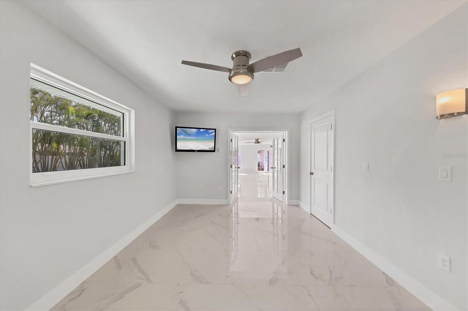 6429 HOLLYWOOD BLVD, SARASOTA, FL, 34231