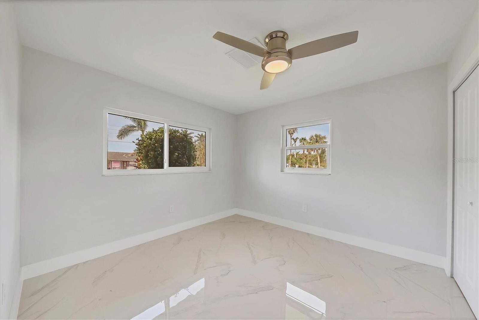 6429 HOLLYWOOD BLVD, SARASOTA, FL, 34231