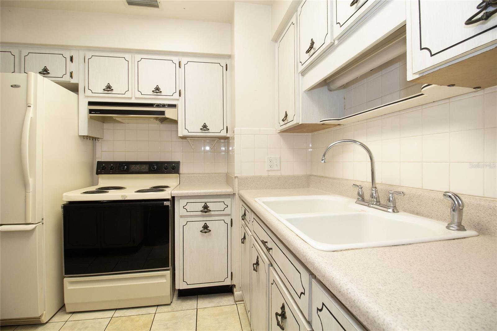 4427 GANDY CIR, TAMPA, FL, 33616