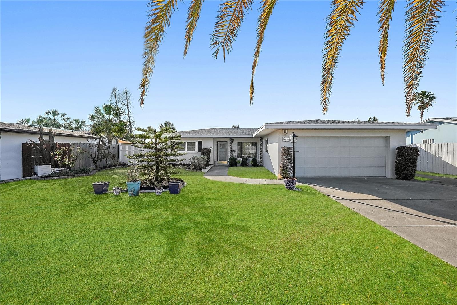 10128 PARADISE BLVD, TREASURE ISLAND, FL, 33706