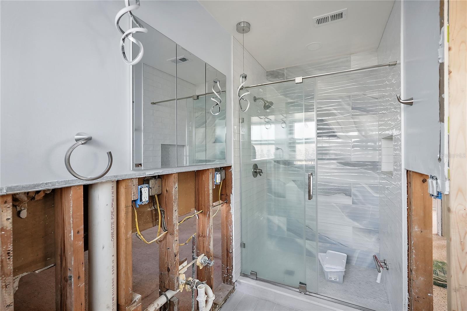 10128 PARADISE BLVD, TREASURE ISLAND, FL, 33706