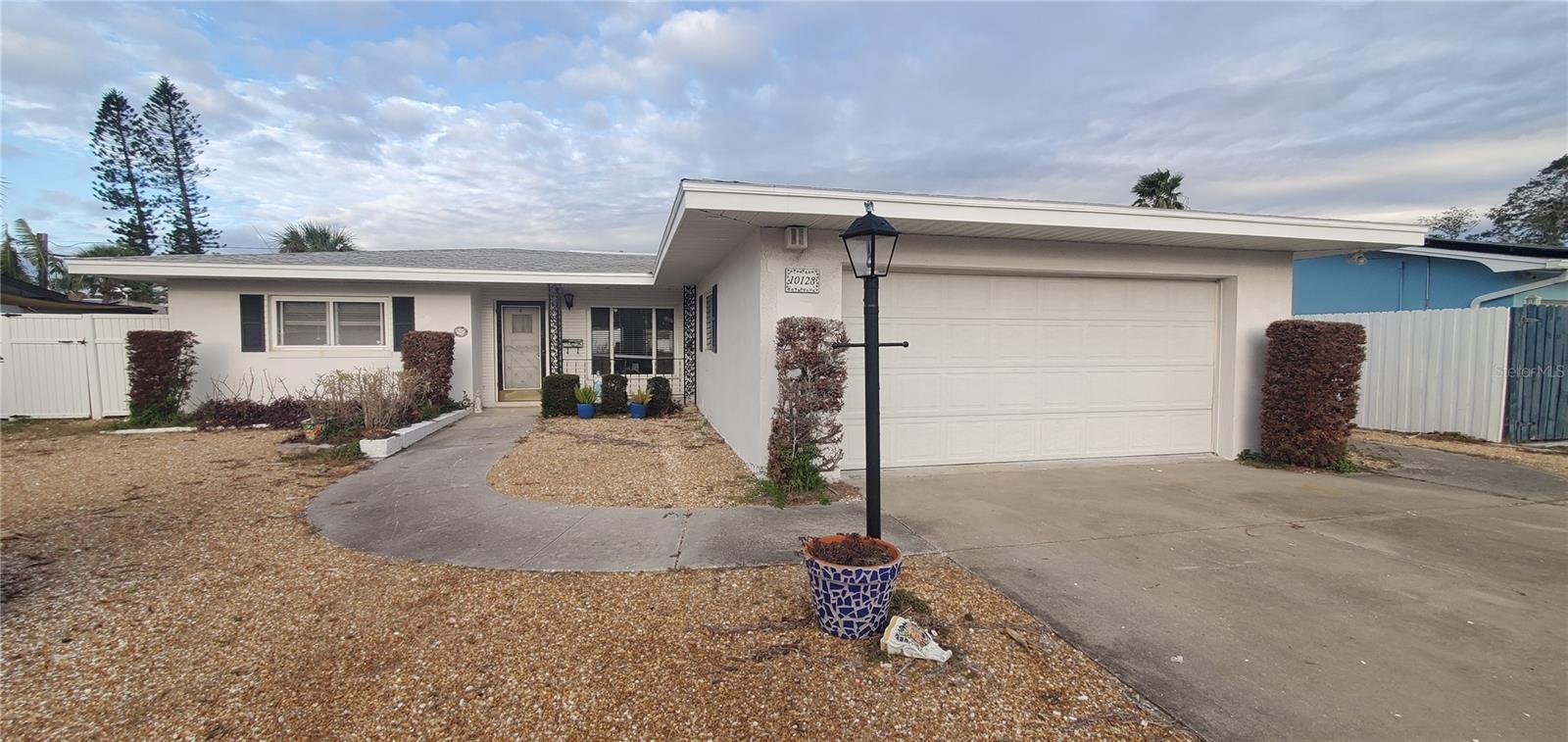 10128 PARADISE BLVD, TREASURE ISLAND, FL, 33706