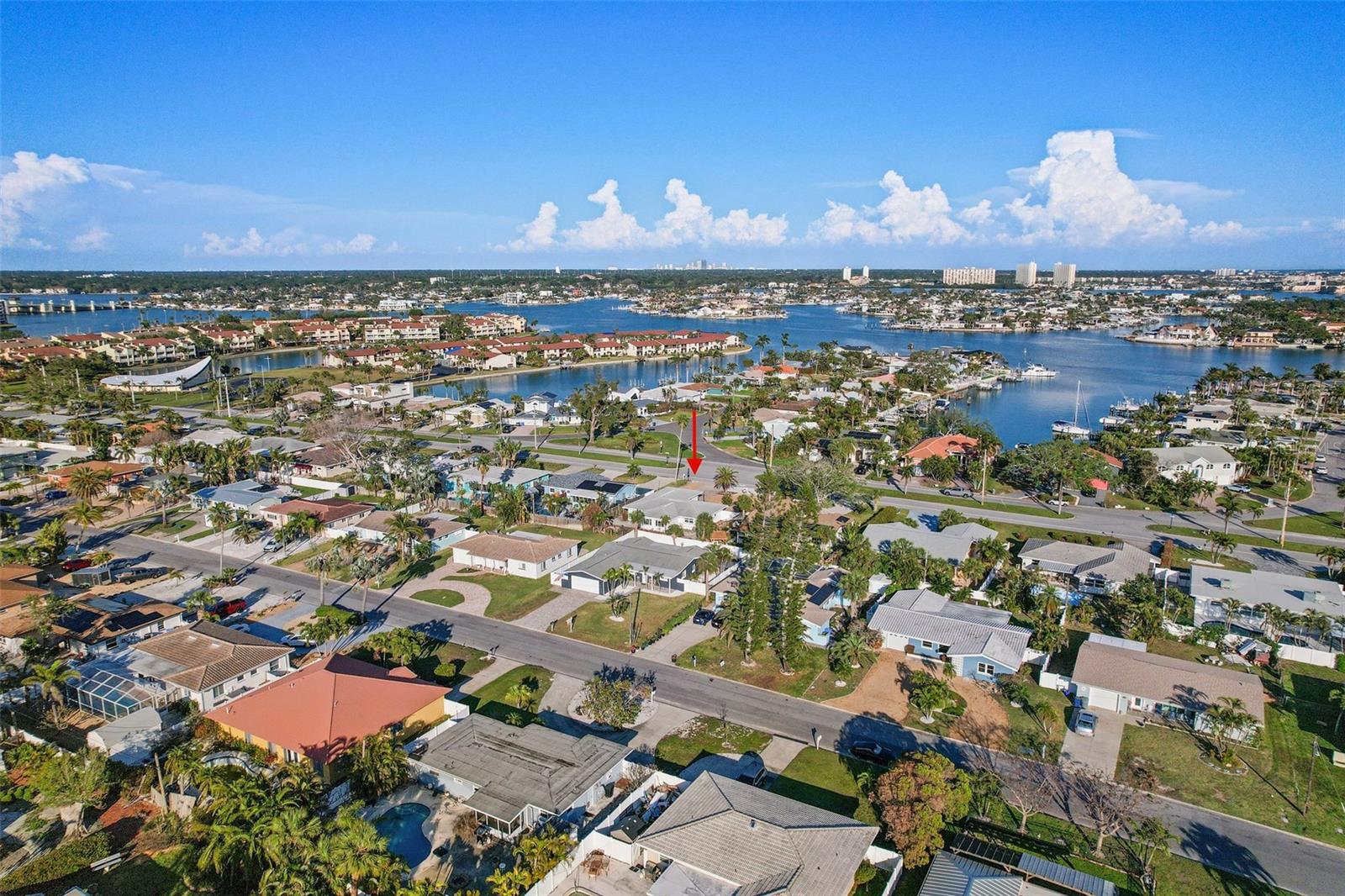 10128 PARADISE BLVD, TREASURE ISLAND, FL, 33706