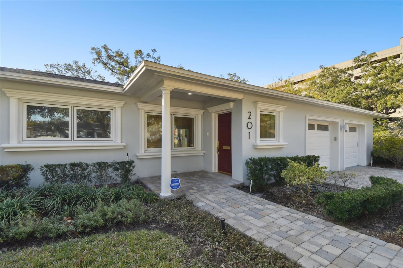 201 S SHORE CREST DR, TAMPA, FL, 33609