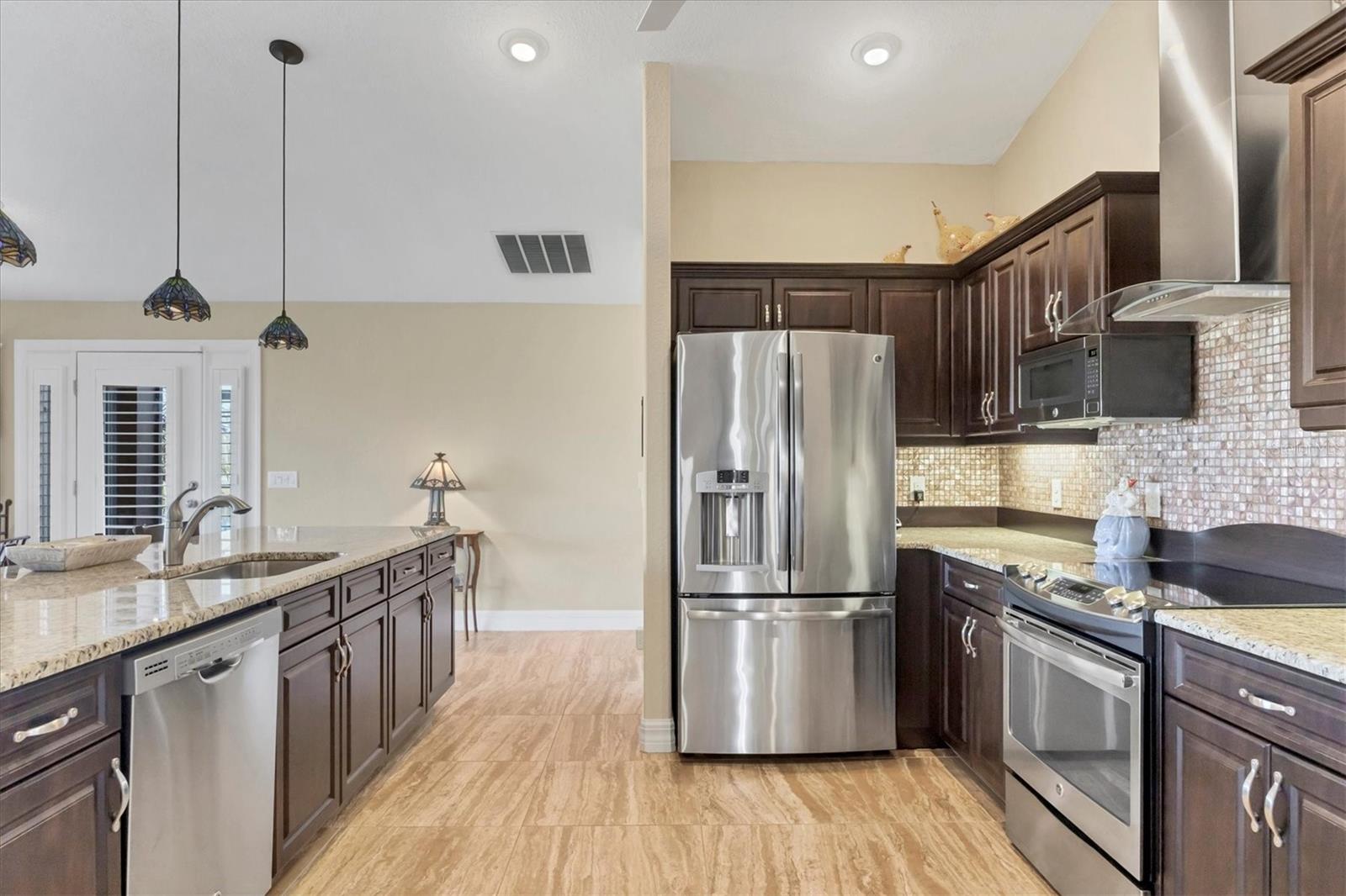 1 CALM CT, PLACIDA, FL, 33946